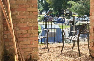 River Courtyard Ground Floor Apt 2BR Parking St Neots Town Centre - Foto 14