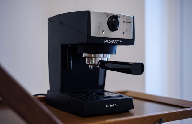 Via Morghen 63 in Napoli - Foto 25