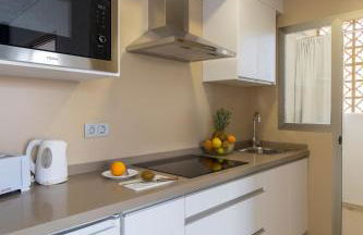 Aparthotel BCL Levante Lux - Foto 28