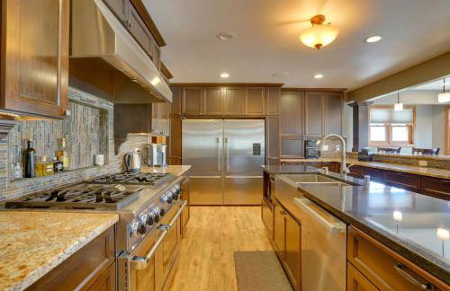 Expansive Retreat on 5 Acres in Shakopee! - Foto 13