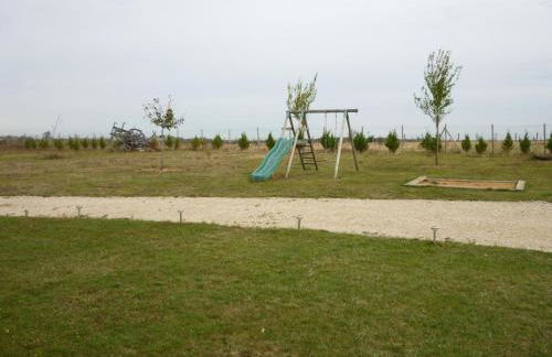 Gîte moderne dans ferme rénovée avec piscine chauffée, animaux acceptés - FR-1-491-377 - Foto 10