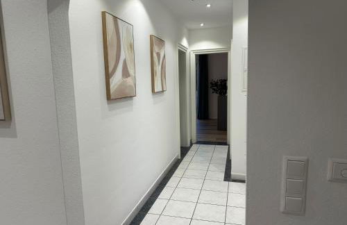 Grand Suite - Perfekt für 6-8! Parken Flughafen - Foto 33