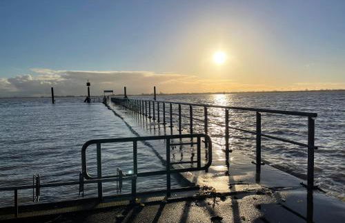 Ferienwohnungen direkt am Wasser in Glückstadt - Foto 16