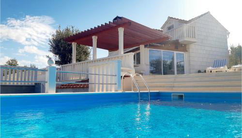 Three-Bedroom Holiday Home With Sea View In Praznica - Foto 2