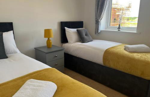 Kingsway House - Spacious 4 Bed Home From Home in Derby - Foto 8