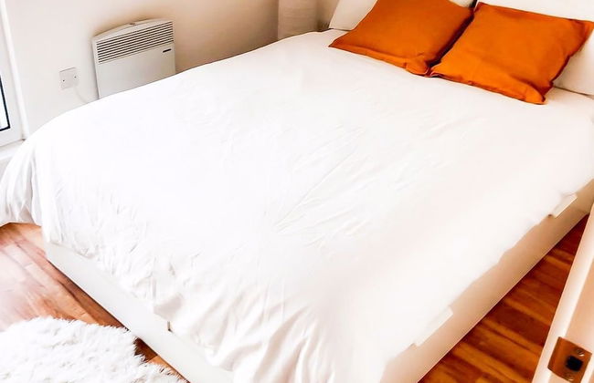 Bright 2BR Apartments Quays - Foto 13