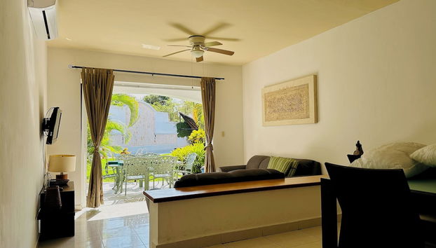 Gorgeous 8 People Basic Villa With Pool Playacar Phase 2 - Foto 5, Sala de estar