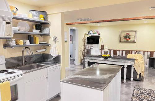 Red Roof Lodge• hot tub• 18 beds• venue• treehouse - Foto 27