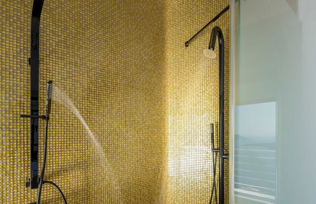 Nefeles Luxury Suites - Photo 65