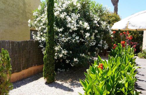 Superb villa near sandy beach Sant Pere Pescador, Amfora 64 - Foto 35