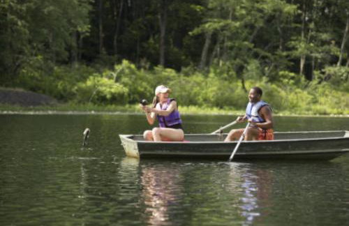 Luxe Farmhouse Chalet Sleeps 12 in Lake Harmony! Lakeview, Hot Tub, Fire pit, Games - Foto 3