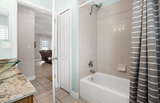 Upstay - Waterside Home With Pool and Hot Tub - Foto 24