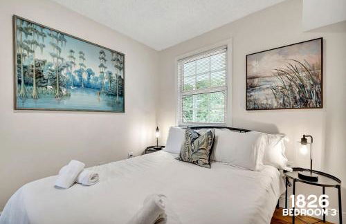 3 Home 12 bedroom compound with Pool and BBQ sleeps 24 - Foto 12