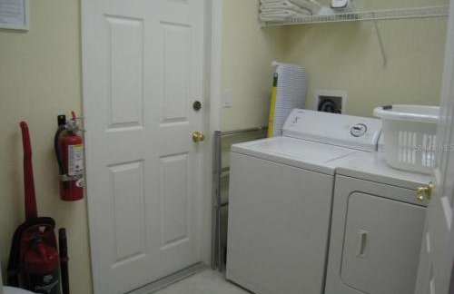 Family Vacation Home With Pool and Spa Near Disney and Universal - Photo 20