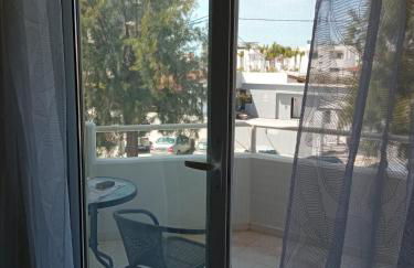 Beach Sunset Apartment Ialisos - Foto 17
