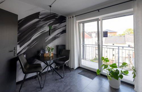 Black & White Apartment - Balkon, Netflix, Nespresso, Zentral, Messe - Foto 9