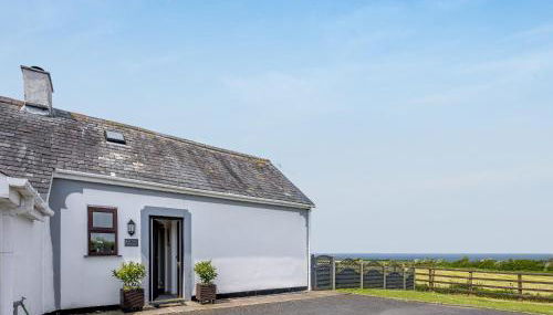 Bay View Cottage - Photo 1