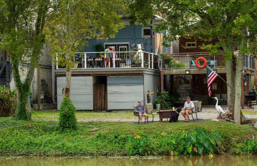 Chateau Royale, Pet Friendly, On Bayou, Downtown! - Foto 24