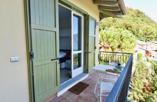 Italian Vacation Homes - La Petite Maison du Lac - Photo 10