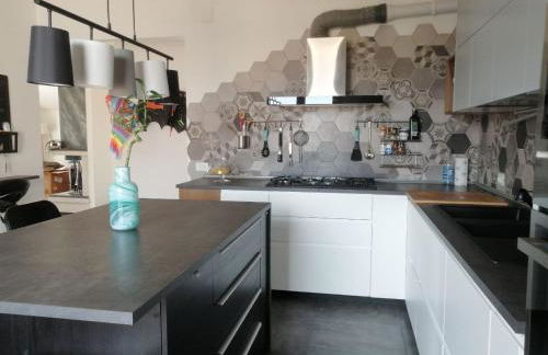 Ampio attico vista mare tra comfort e tranquillità - Foto 17