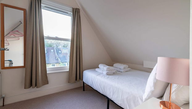 Beautiful Two Bedroom Abode In Clapham - Foto 2, Habitación