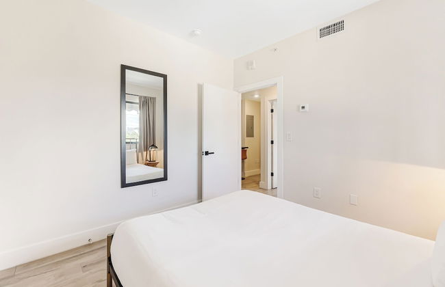 Roami at The Palace - Photo 18