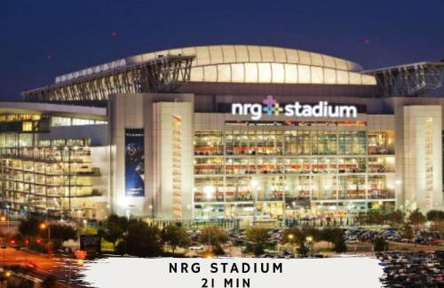 3BD Historic Charm x Modern Amenities w Hot Tub - Foto 42