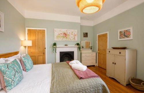 Minster House - Group Hot Tub - Photo 43