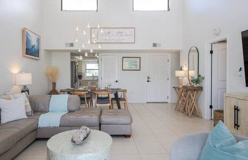 Coastal Condo Amazing Location! 50 Steps to the Beach - Photo 16