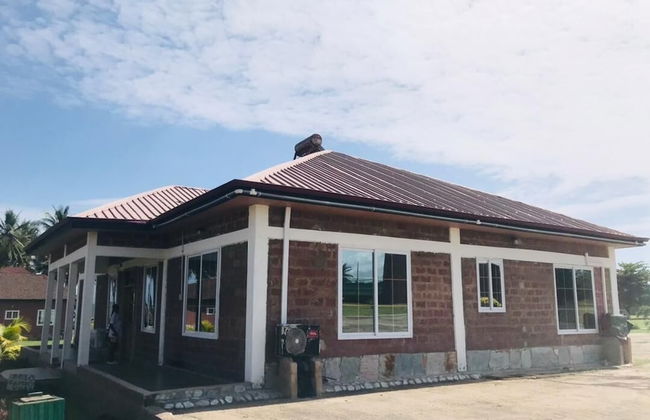 Solent Villas Resort - Photo 19