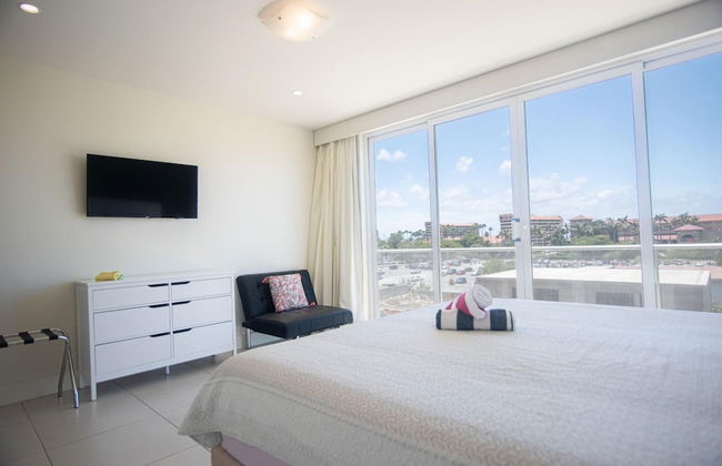 Las Islas Condo 8 in Noord - Foto 14