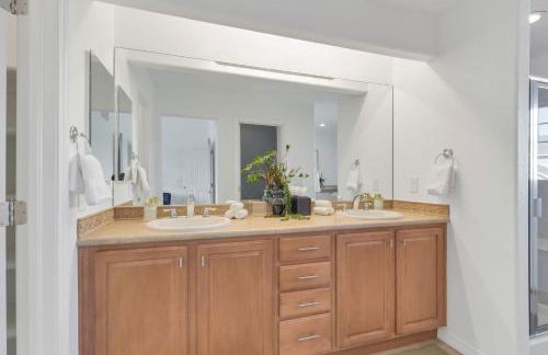 Centrally Located 5BD - Games, BBQ & Firepit Patio - Foto 12