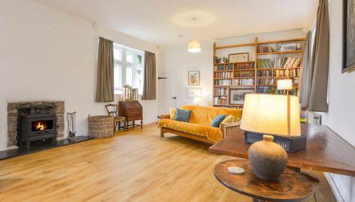 School House - Foto 2