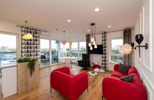 River Tower 14th Floor Luxury, Kler Design, City and Nature View - Foto 3