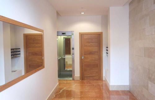 Tocando la Catedral by Exclusive Burgos Apartments - Foto 23