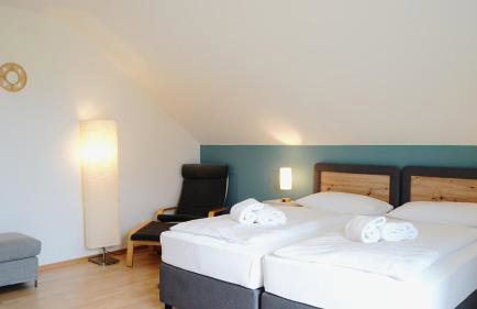 WEINBERGBLICK im Haus FREY - 3 Schlafzimmer ,Küche, 2 Bäder, 2 Balkone, Parkplatz direkt vor der Tür - Foto 18