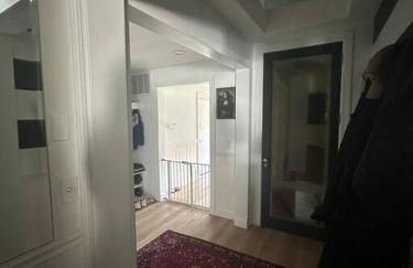 The Most Desired Summer Retreat with Private Pool Just 5 Minutes from the Beach - Foto 29