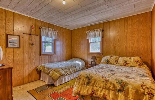 Lakeside Cabins at Wedges Hideaway - Foto 16