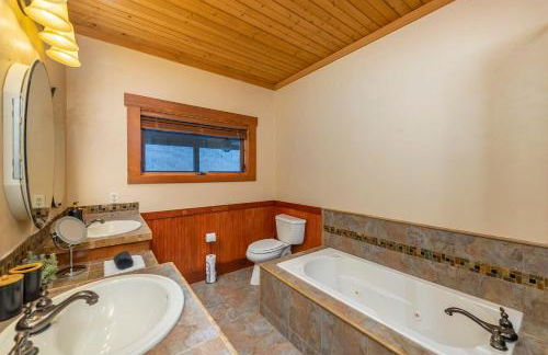 Stunning Mtn Views Hot Tub Movie Theater Game Room - Foto 20