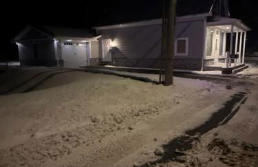 Prime Northern Maine Snowmobiling Retreat with Full Kitchen & Winter Trails Access - Foto 41