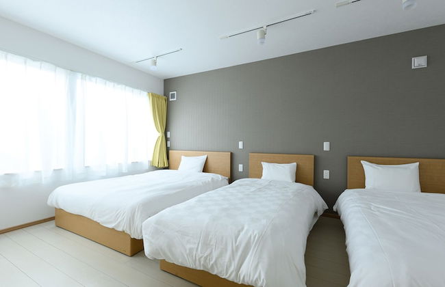 Sakura 93 - Photo 14