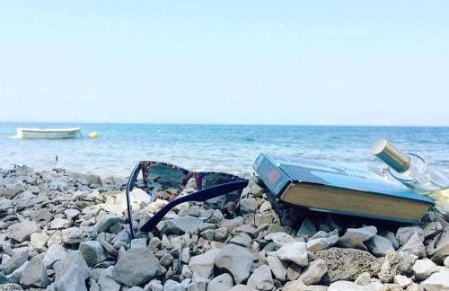 Deluxe Villa Sirena on the beach with Pool - Photo 8