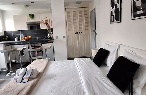 Carnet2voyages Suresnes - Proche Paris, La Défense - Foto 13