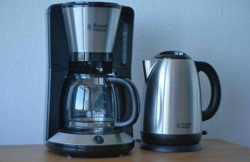 Skyline Appartement mit Pool and Netflix - Foto 26