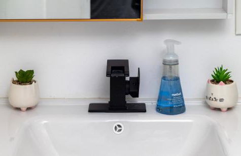 Pasadena Charming Vacation Home with Hot Jacuzzi - Photo 24