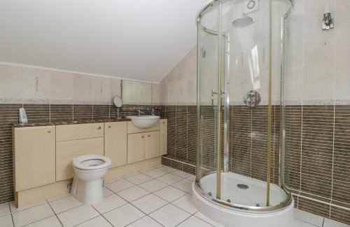 About Time Cottage - Photo 45