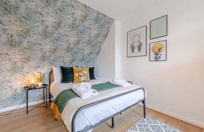 Central 3 Bedroom House With Garden - Foto 18