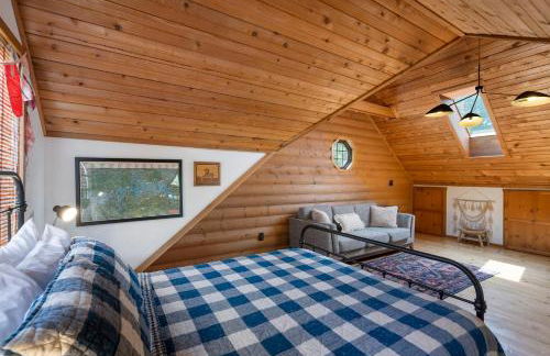 Secluded-Pvt Hot Tub-Free Daily Tickets-Walk to Table Rock Lake - Foto 31