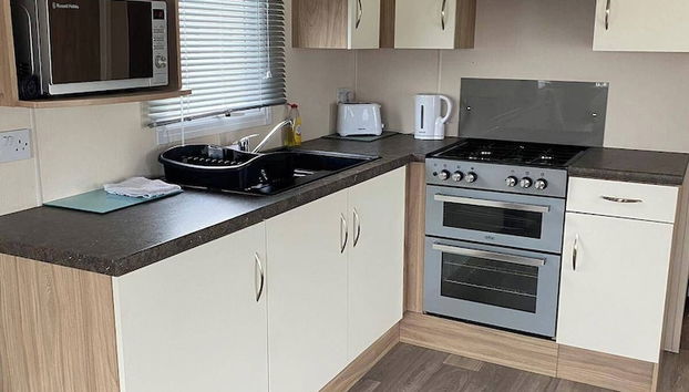 2 bed Caravan in Rhyl , dog Friendly, With Wifi - Foto 5, Cocina privada