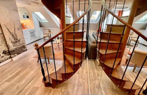 Rooftop Triplex with Garden at Notre Dame - Foto 7